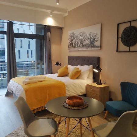Menlyn Residence - Luxury Studio Apartment Pretoria-Noord 外观 照片